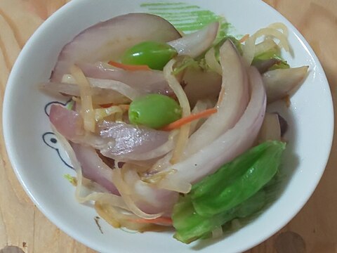 カット野菜☆紫玉ねぎいっぱい炒め(*^-^*)